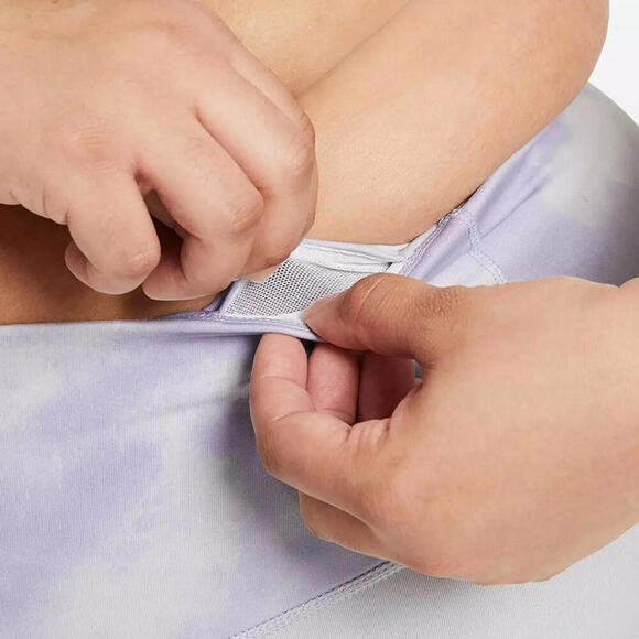 NWT Nike Leggings Plus Size One Icon Clash Crop Tie-Dye High Rise Women’s 1X - Picture 5 of 6